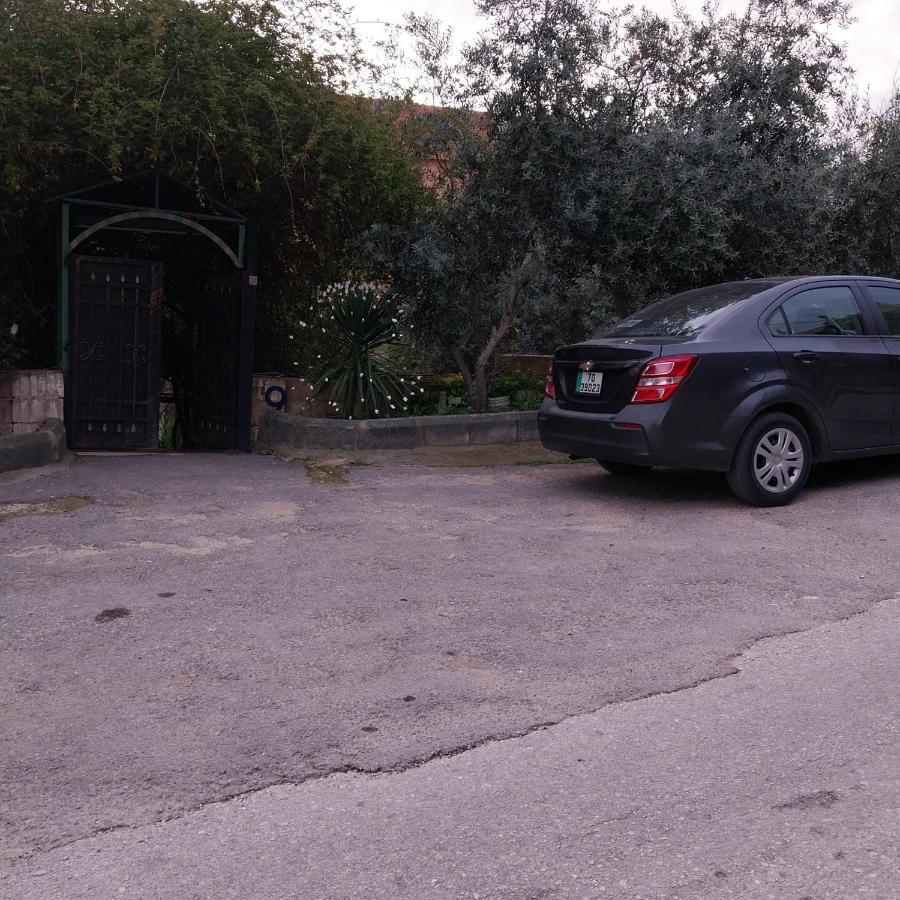 بيت الطبيعة Nature House Jarash Luaran gambar